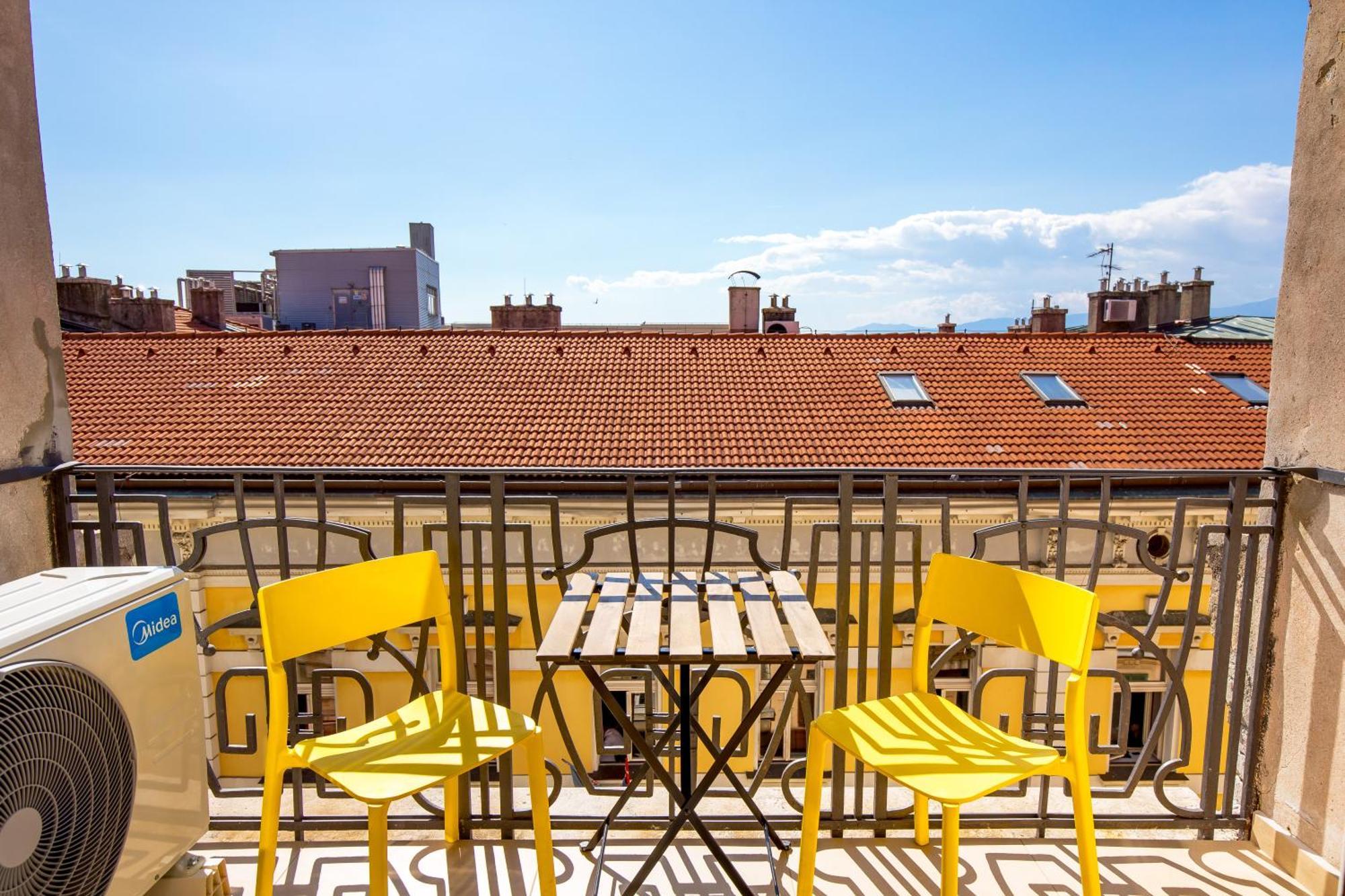 Vera Apartment Rijeka Eksteriør billede